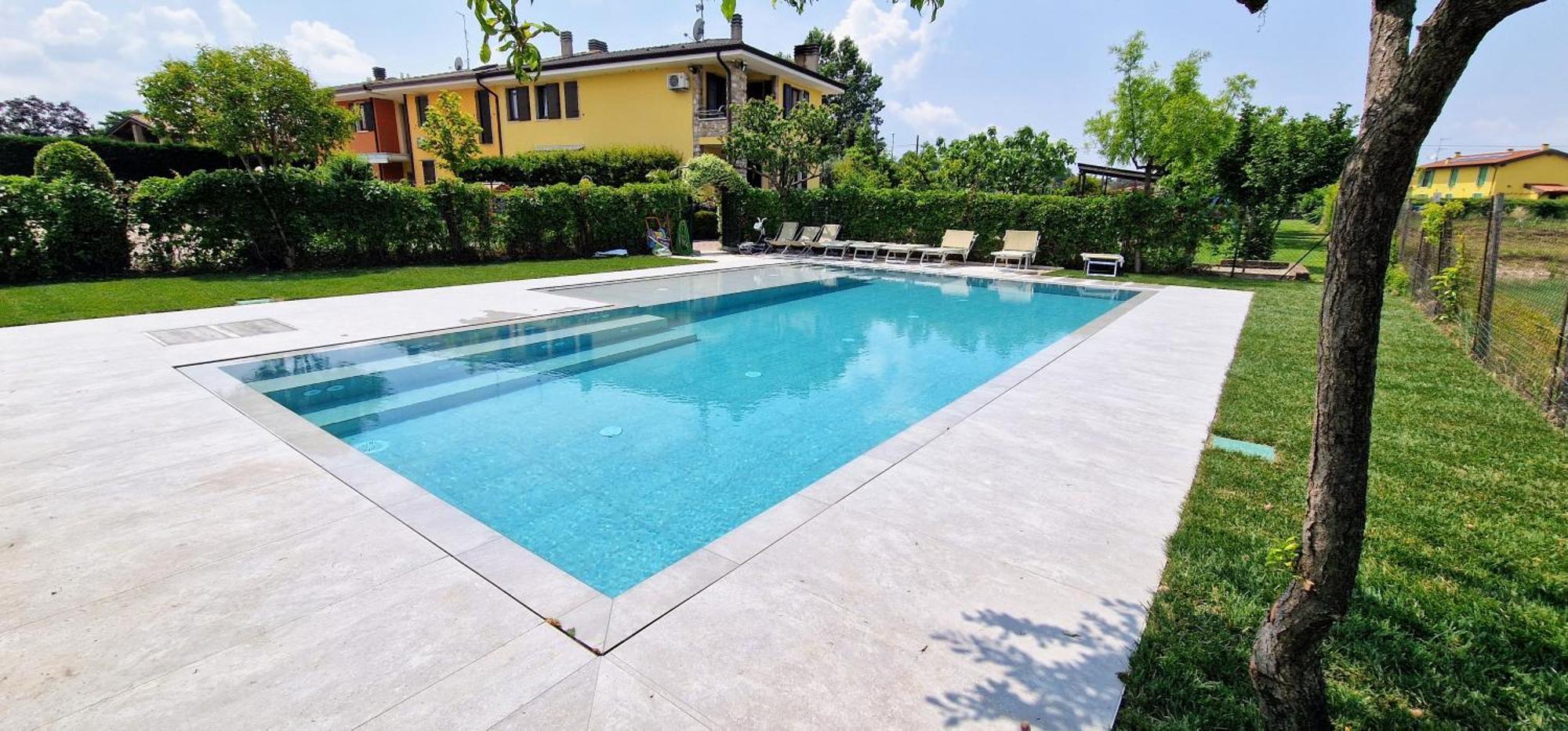 Sara Holiday Rentals Бардолино Экстерьер фото